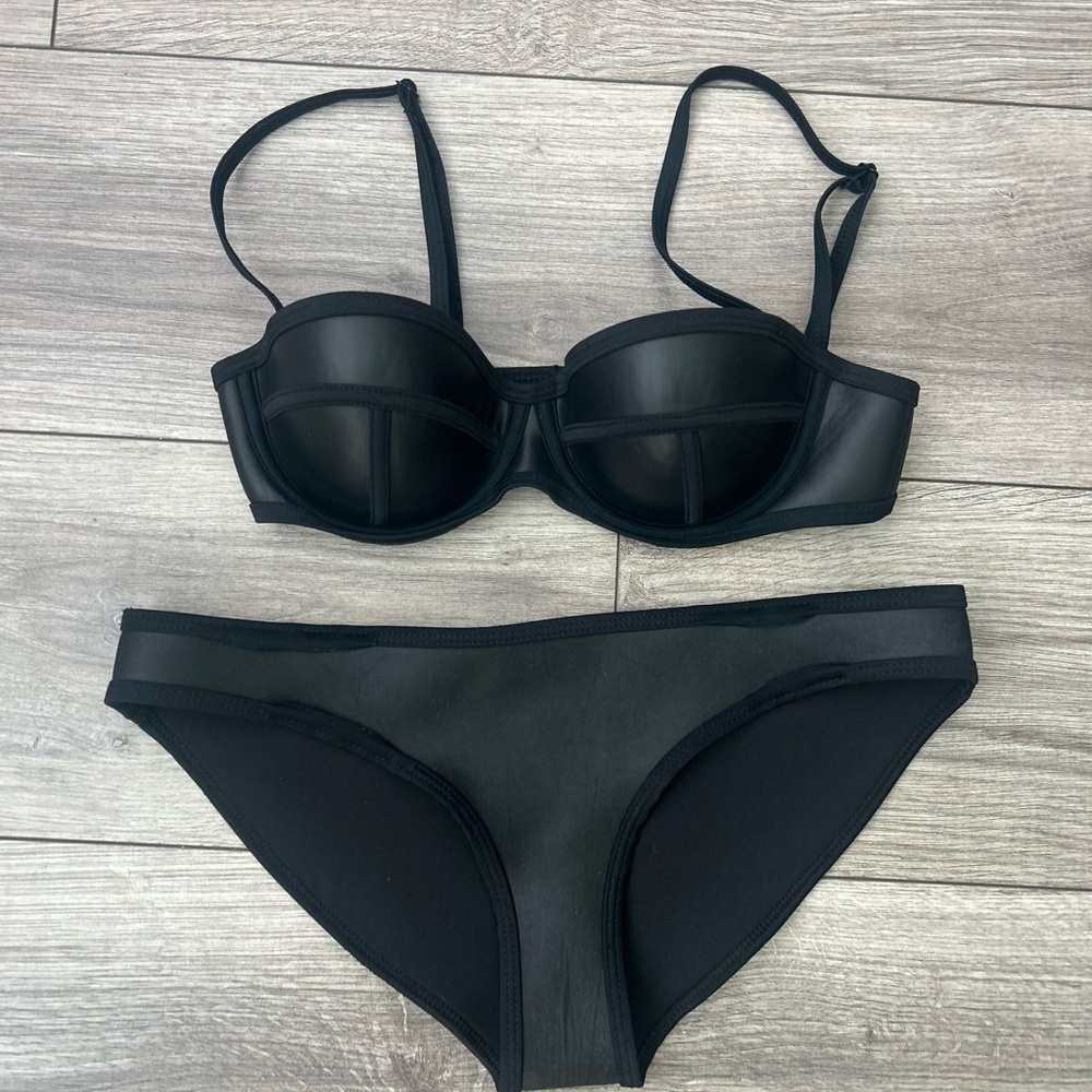 Black Women's Swimwear Bikini Set